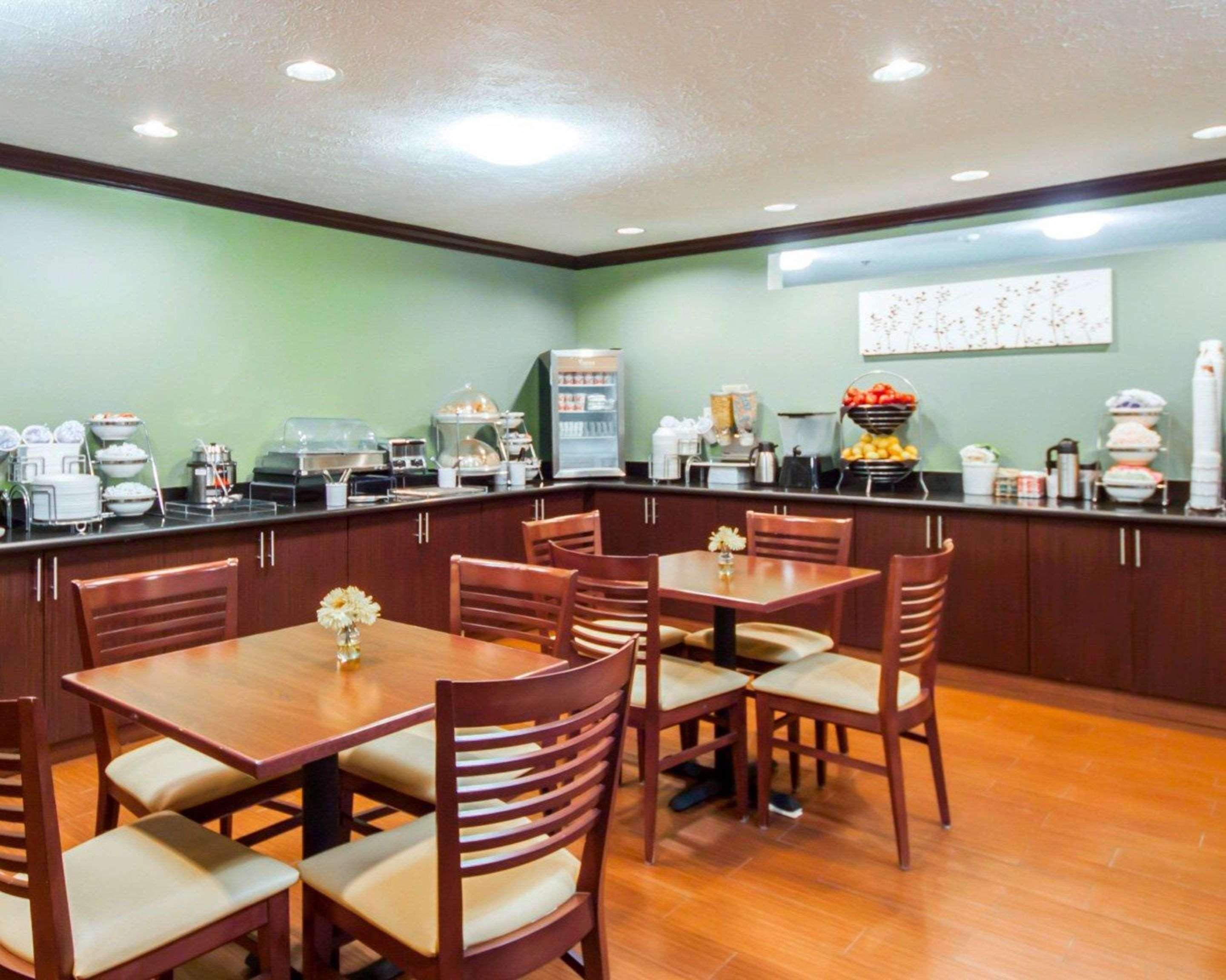Sleep Inn & Suites Edmond Near University Bagian luar foto