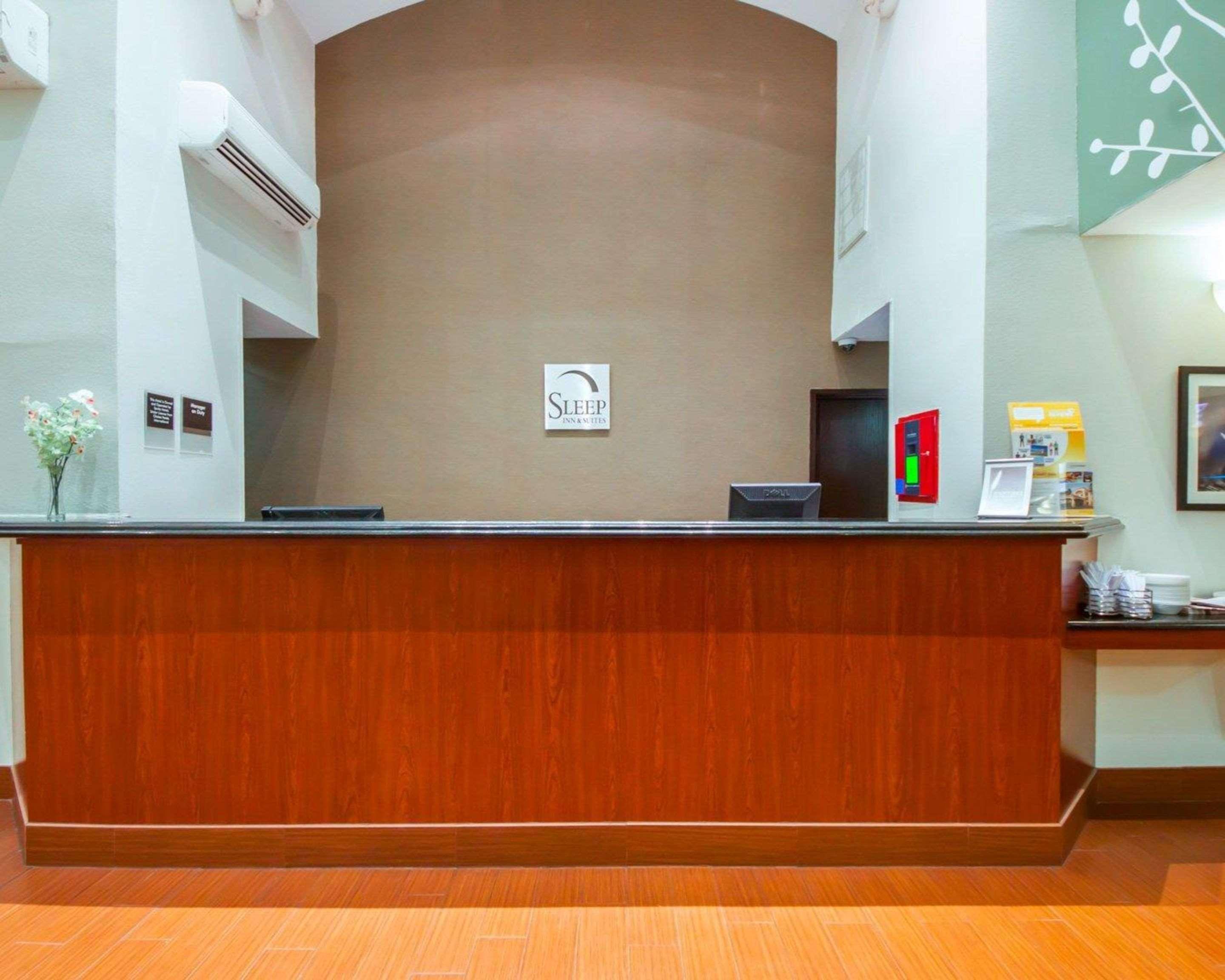 Sleep Inn & Suites Edmond Near University Bagian luar foto