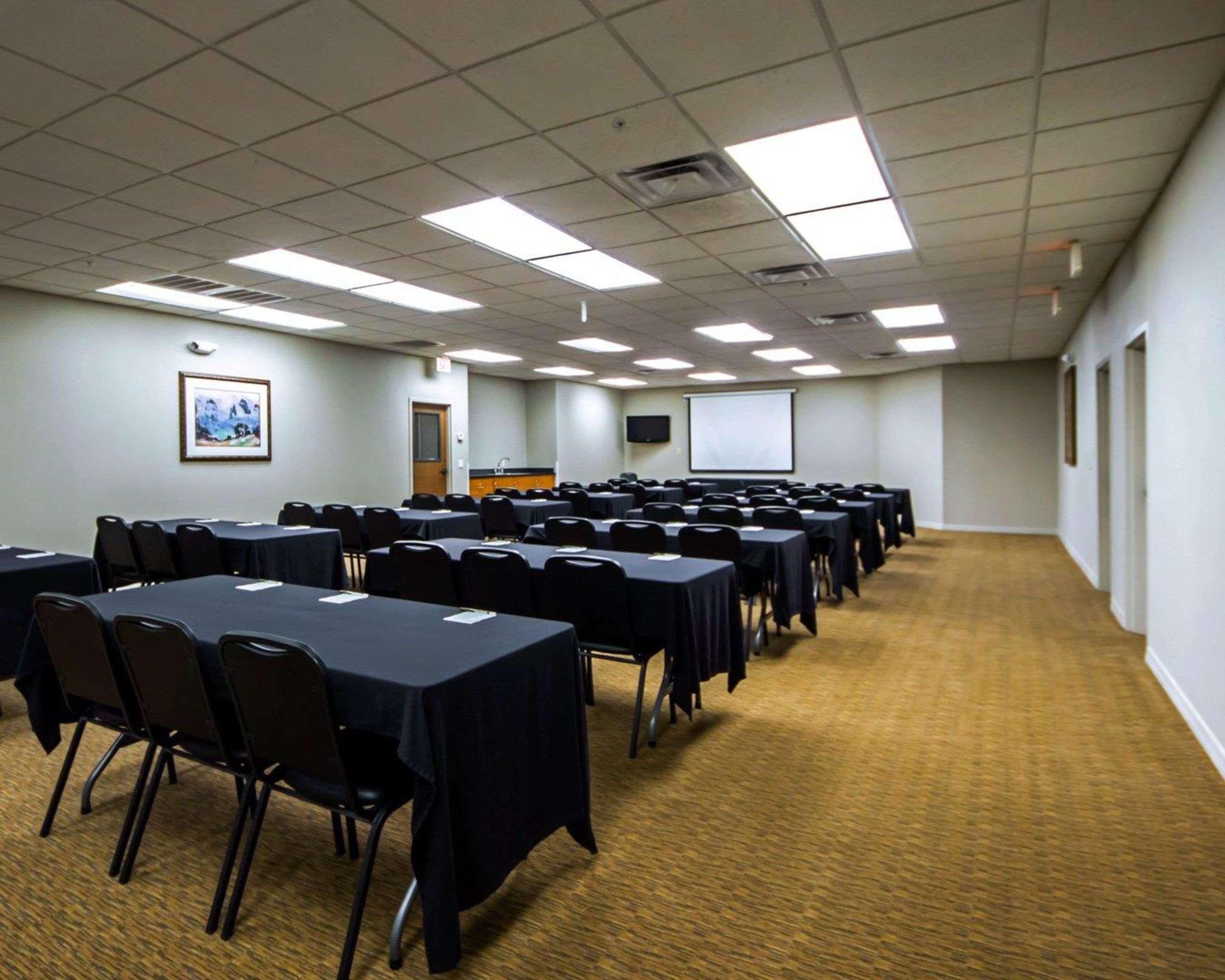Sleep Inn & Suites Edmond Near University Bagian luar foto