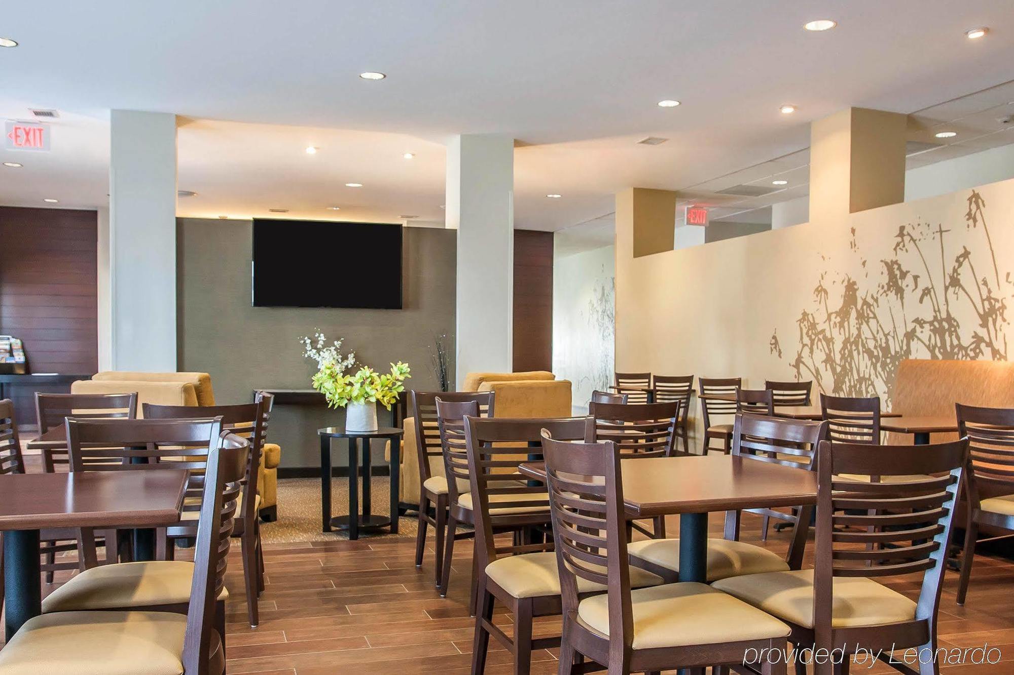 Sleep Inn & Suites Edmond Near University Bagian luar foto