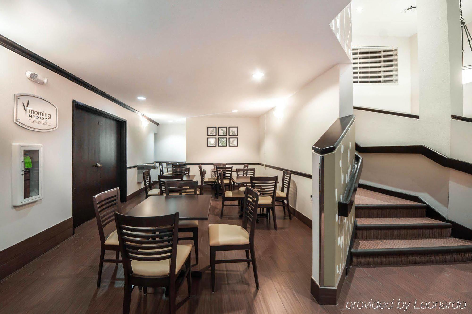 Sleep Inn & Suites Edmond Near University Bagian luar foto