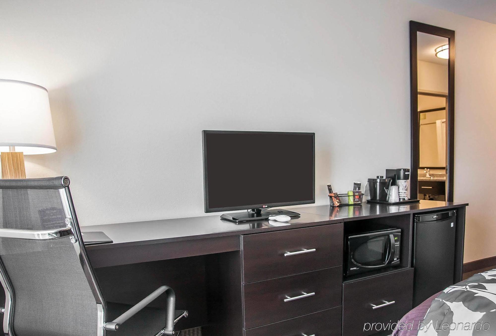 Sleep Inn & Suites Edmond Near University Bagian luar foto