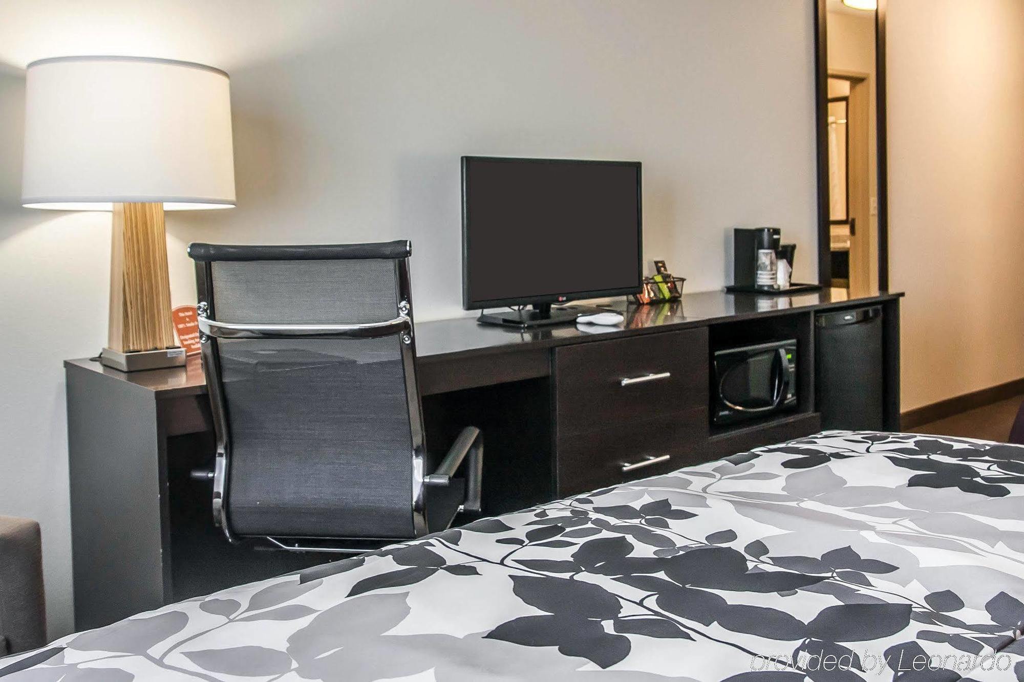 Sleep Inn & Suites Edmond Near University Bagian luar foto
