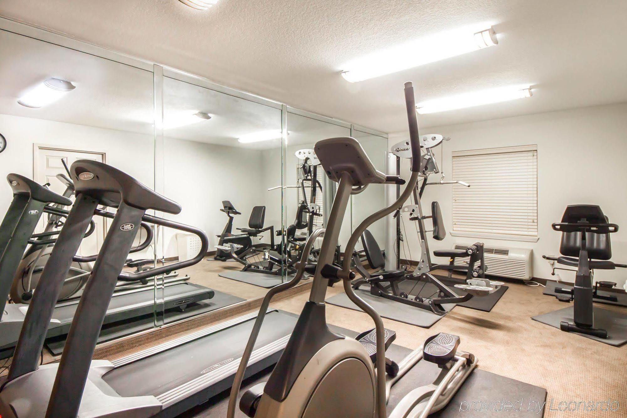 Sleep Inn & Suites Edmond Near University Bagian luar foto